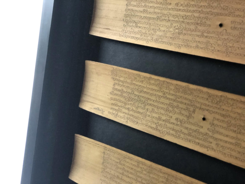 CUADRO TEXTOS BUDISTAS EN PAPIRO