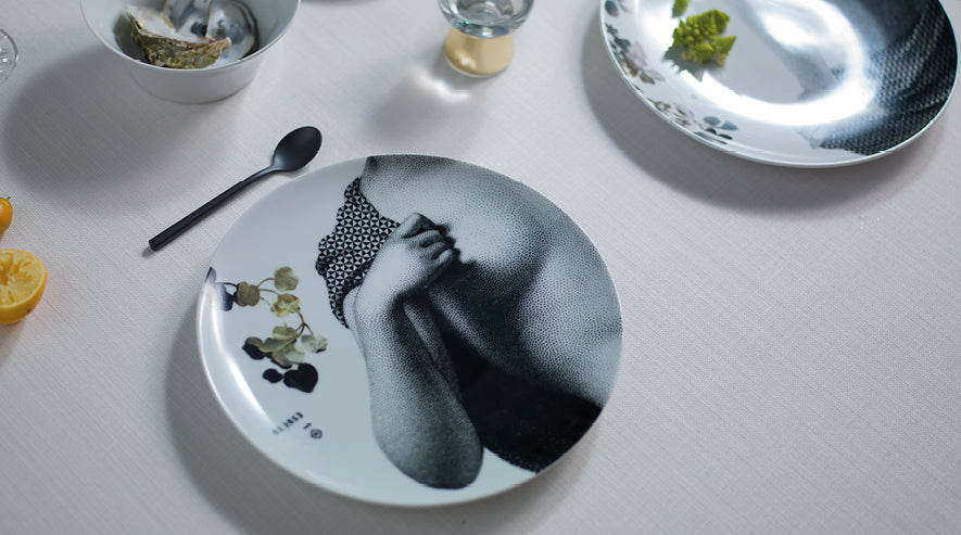 SET DE 2 PLATOS DE PORCELANA PARNASSE 27 CMS. INVIERNO / HIVER