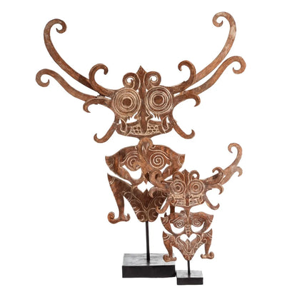 FIGURA GRIS MADERA PEQUEÑA