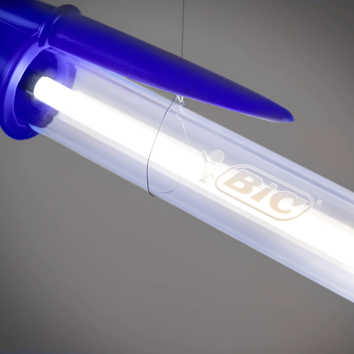 LÁMPARA BIC AZUL
