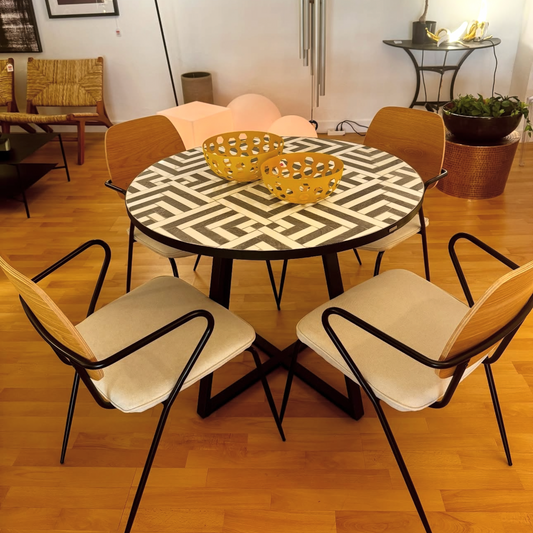 CONJUNTO MESA Y 4 SILLAS