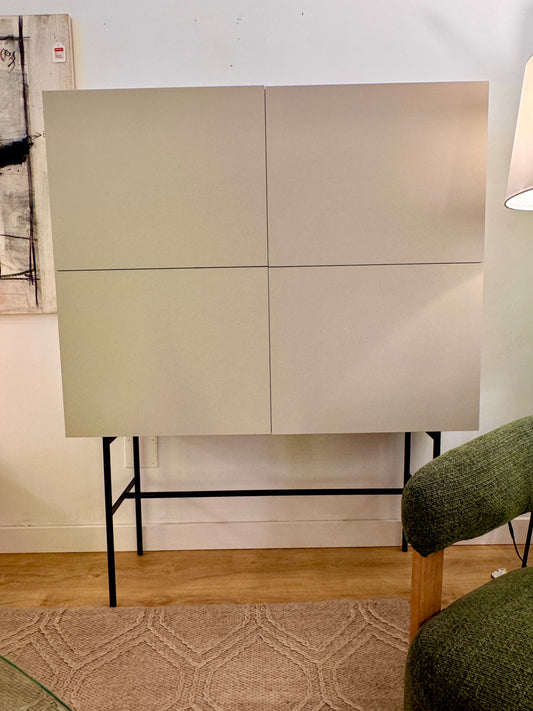 MUEBLE 4 PUERTAS TÓRTOLA