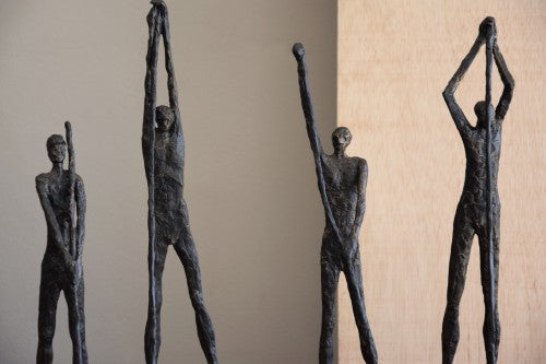 ESCULTURA HOMBRE EN METAL Nº2