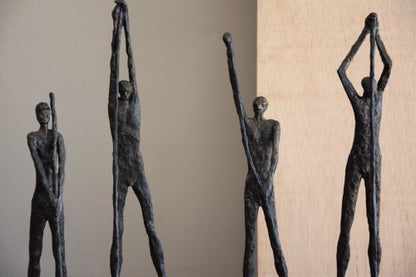 ESCULTURA HOMBRE EN METAL Nº2