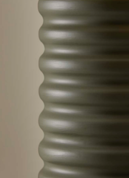 LÁMPARA DE SOBREMESA TARO CON PANTALLA